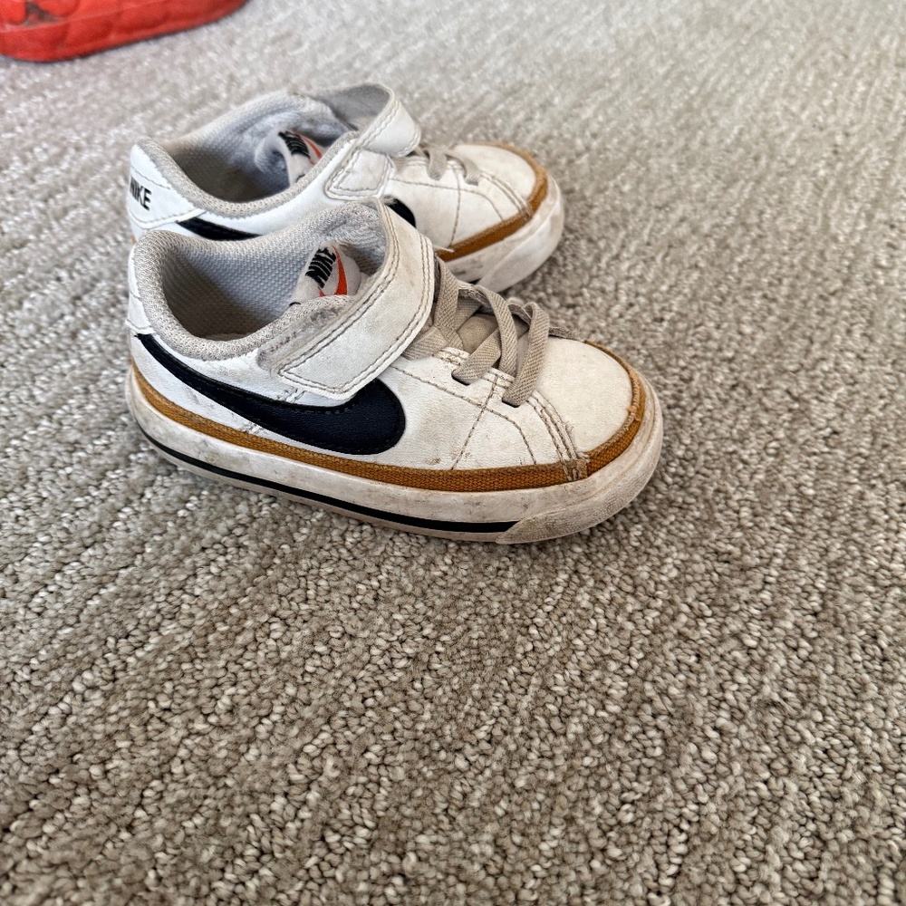 Nike Legacy